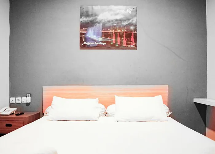 Audah Syariah Residence Mitra Reddoorz