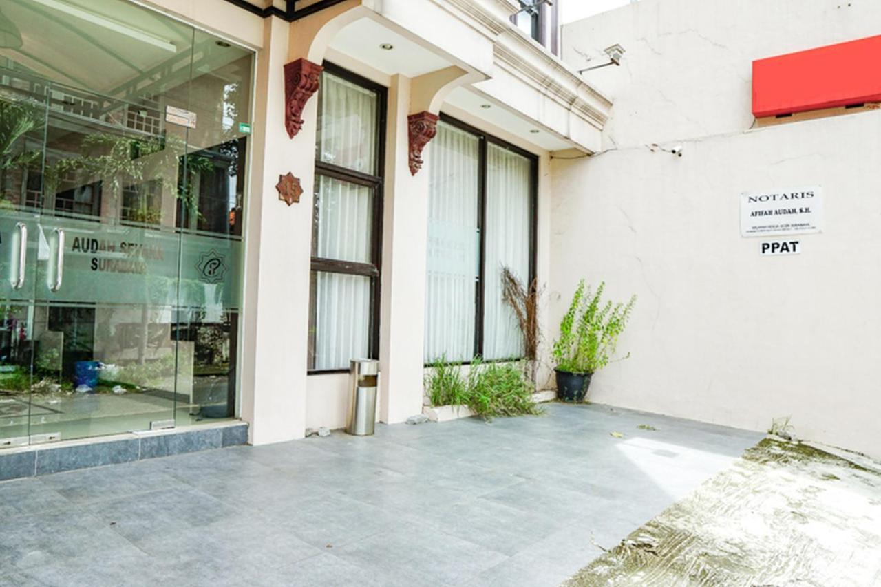 Audah Syariah Mitra Reddoorz Hotel