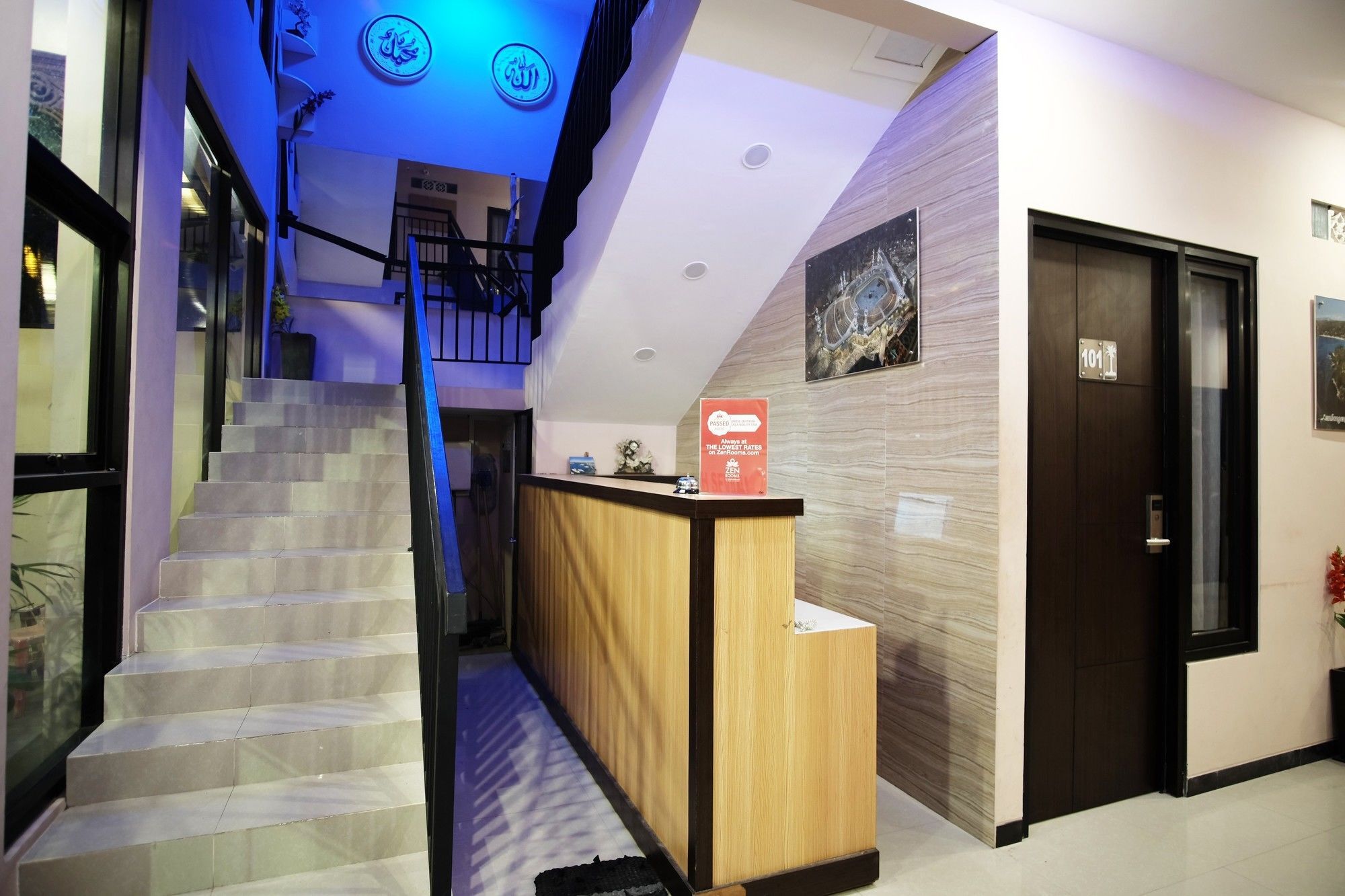 Audah Syariah Mitra Reddoorz Surabaya
